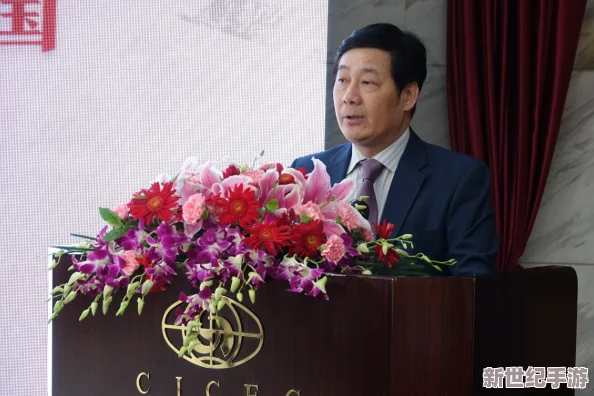 494949大但人文艺术：传闻某知名艺术家将在展览上首次公开其神秘作品，吸引众多粉丝围观！